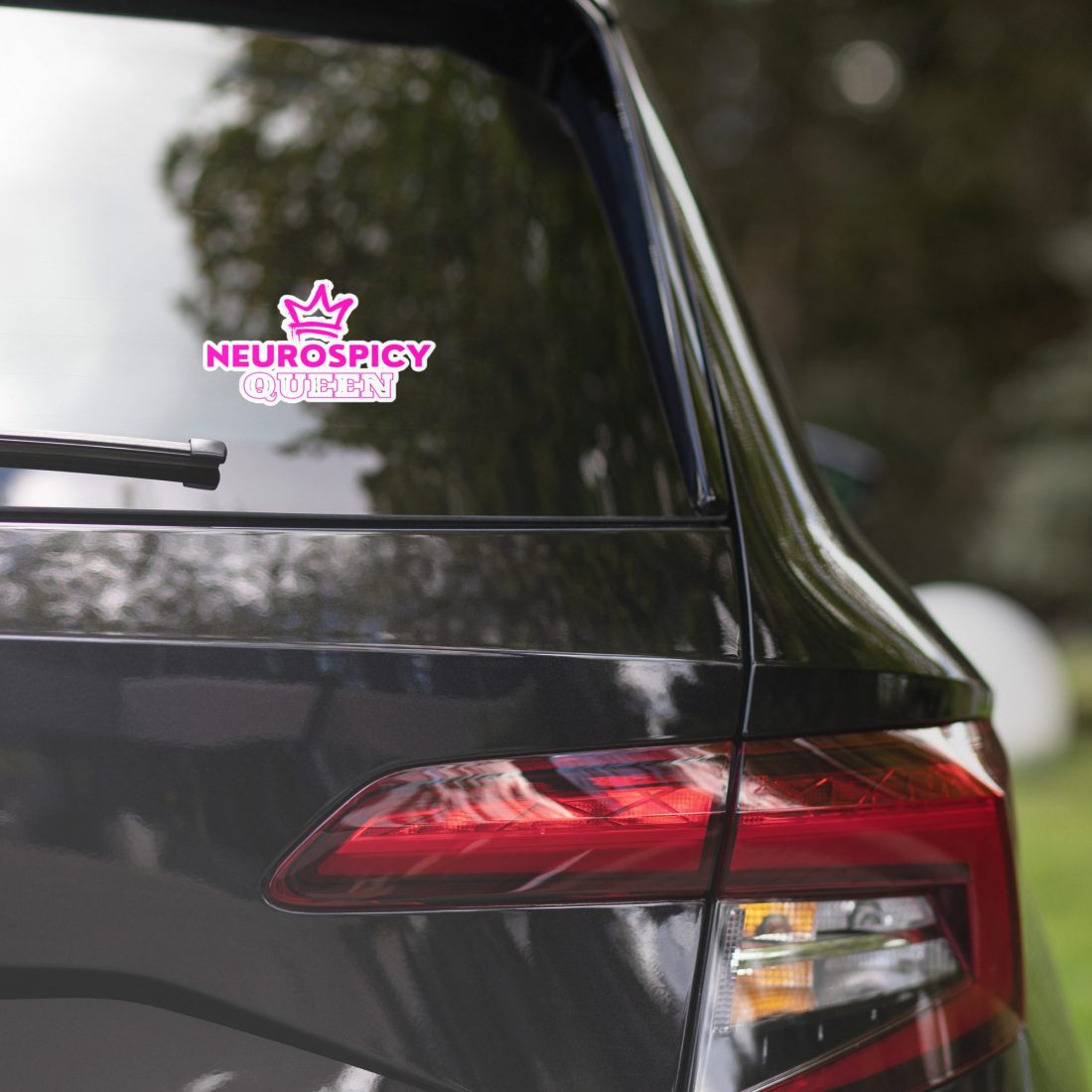 Neurospicy Queen Bubble-free Stickers